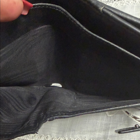 Gucci men Black and Gray Wallet with Red and Green Stripe - Picture 8 of 16